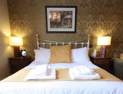 Hotel The Crown At Marnhull Sturminster Newton Zewnętrze zdjęcie